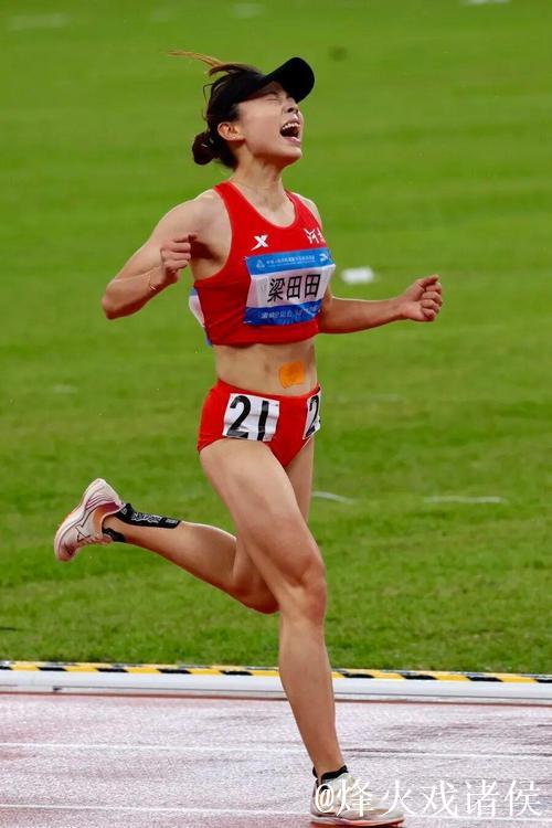 全运会女子5000米决赛 河南选手梁田田摘得金牌 全运会女子5000米决赛 河南选手梁田田摘得金牌